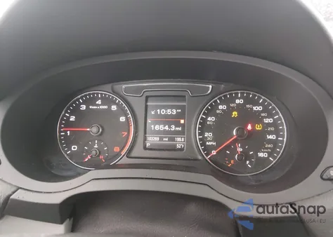 2017 Audi Q3 2.0T Premium z USA, uszkodzony, nr VIN WA1JCCFSXHR005276